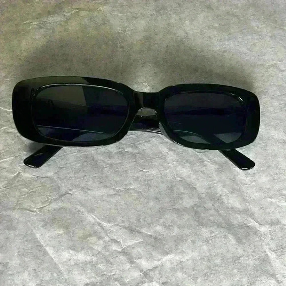 Woman sunshade glasses - Picture 4 of 4